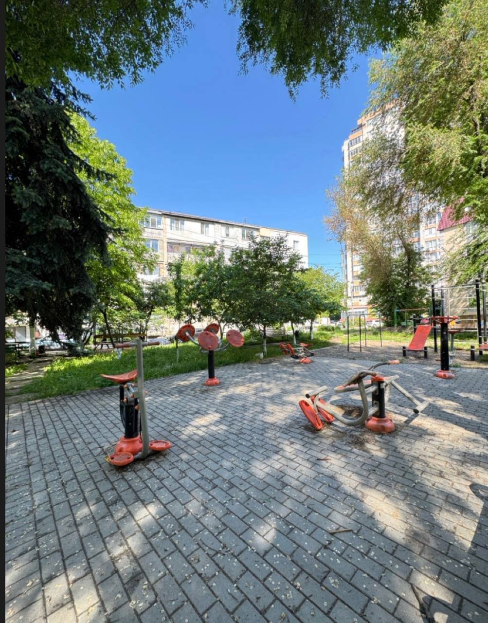 Apartament 1cam sect Riscani str N.Dimo 1/3 sup 44m et 2 Bl. secundar