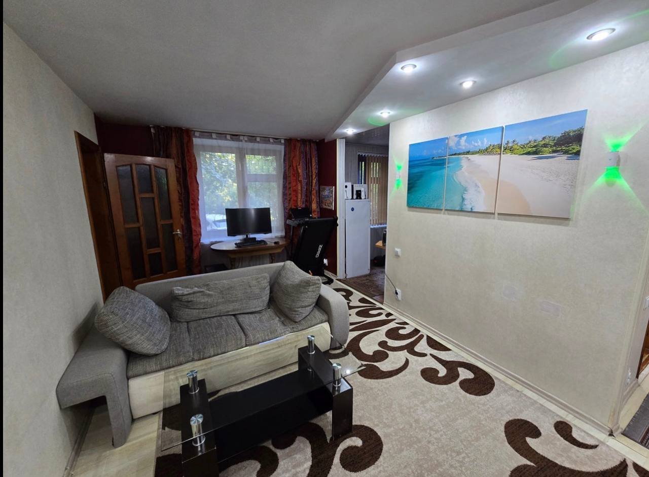 Apartament 2 camere str Kiev 6/2 sect Ricani