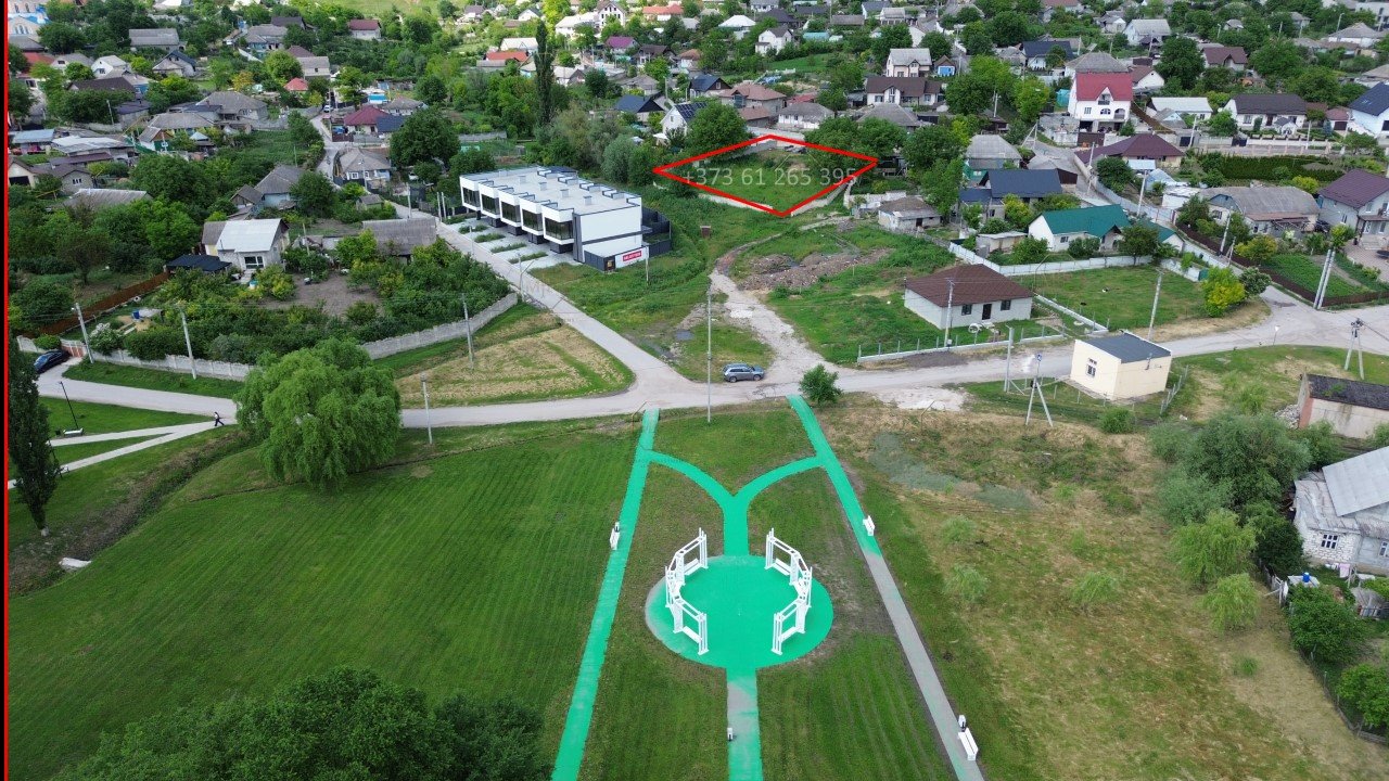 Teren 14ari Budesti constructie Centru