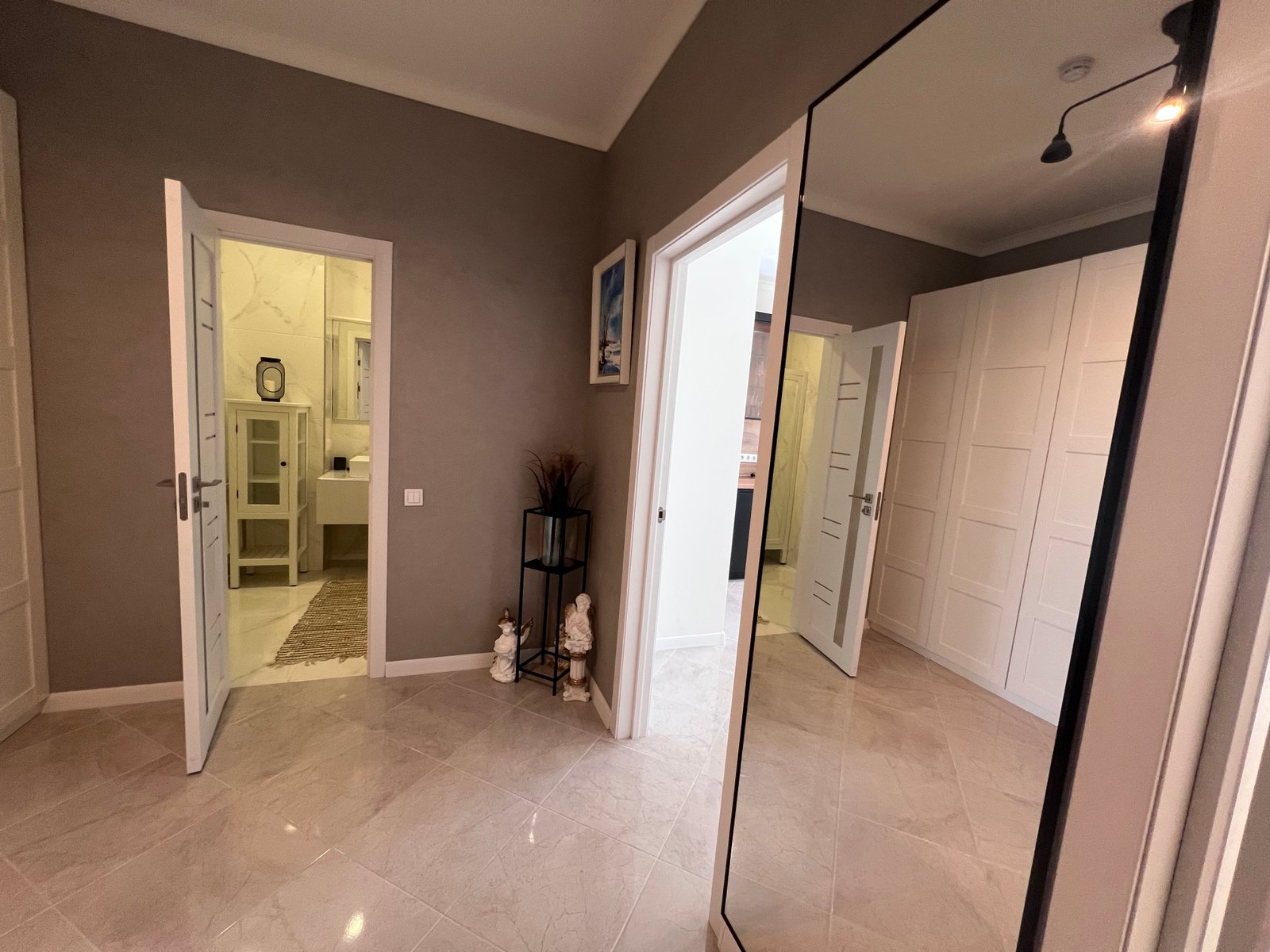 Apartament CH 1 Cam Bd.Renasterii Nationale 6