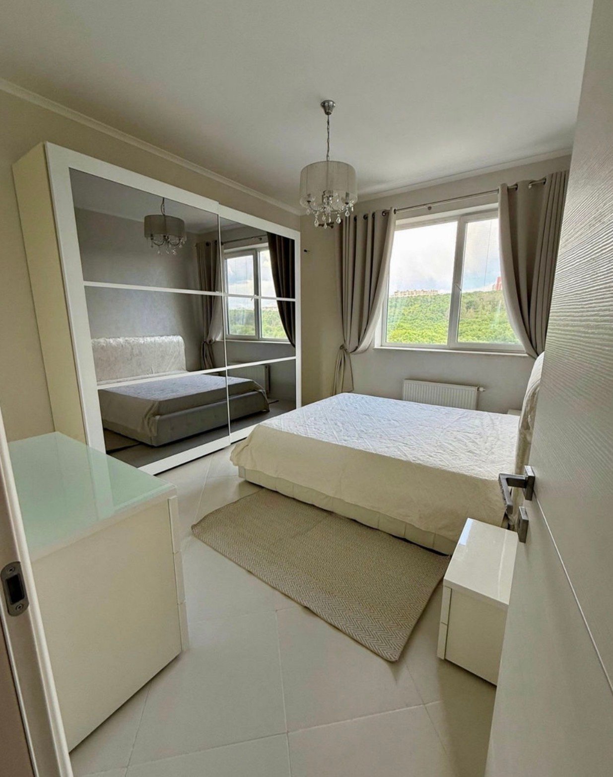 Chirie apartament Coliseum