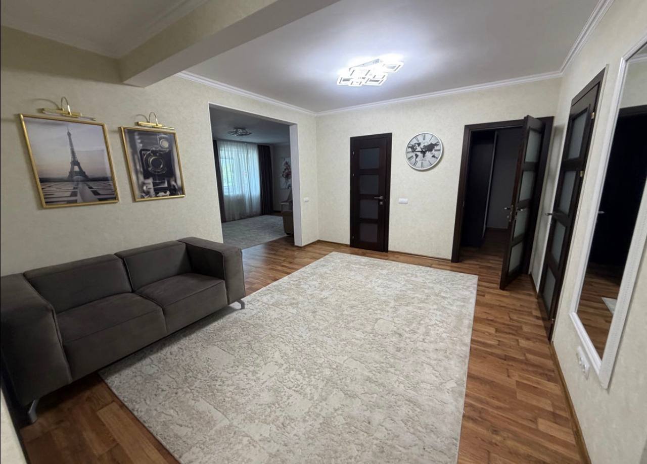 Chirie apartament 121m Bd Renasterii Nationale 14